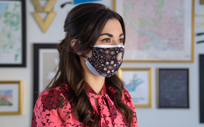 Đeo 2 khẩu trang có giúp bạn an toàn hơn trong đại dịch COVID-19? Ảnh 2