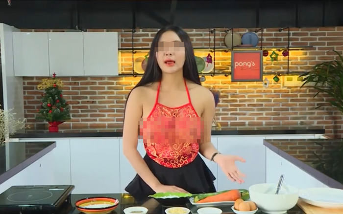 Quá khứ đầy tai tiếng của cô nàng YouTuber 'thả rông' vòng 1 dạy nấu ăn Ảnh 2