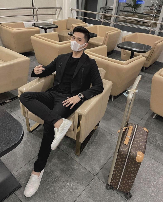 Lệ Quyên và Lâm Bảo Châu ra Hà Nội cùng lúc, Quang Hà nhắn hỏi: '2 vợ chồng kéo nhau về sớm thế?' Ảnh 3