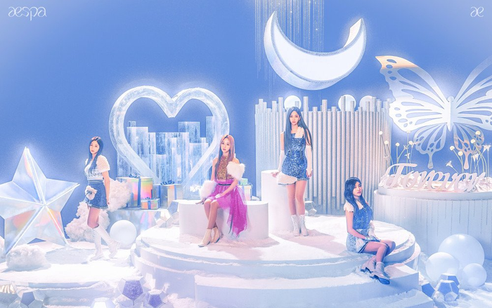 aespa tung teaser mới cùng trang phục sến súa, nhiều người thắc mắc rốt cuộc ai mới là center? Ảnh 2