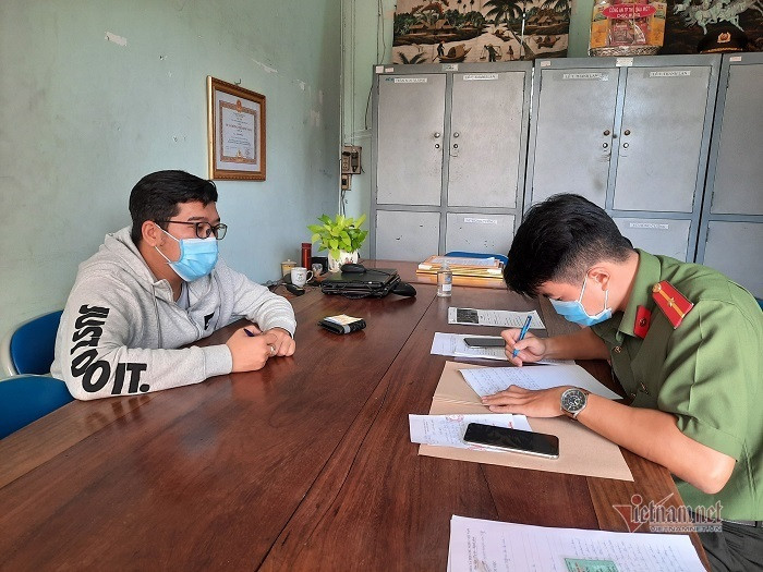 D. tại cơ quan công an. Ảnh: Vietnamnet