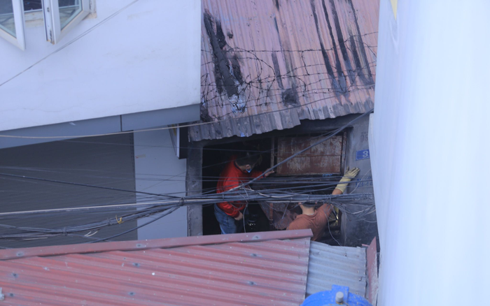 Người dân bàng hoàng kể lại giây phút 4 thanh niên tử vong sau hỏa hoạn khi đốt vàng mã tiễn ông Táo Ảnh 2