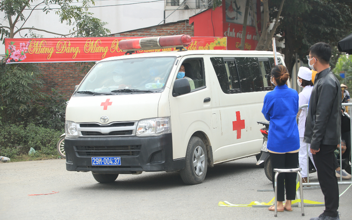 Sau gần 10 ngày liên tiếp các ca nhiễm COVID-19 trong cộng đồng, sáng 5/2 không ghi nhận ca mắc nào Ảnh 2