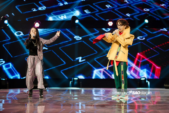 Trâm Anh - Duy Long khuấy đảo sân khấu 'Đối mặt' với ca khúc săn sale online 'trúng tim đen' BigDaddy Ảnh 4