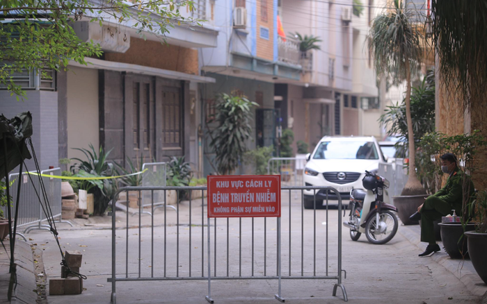 Bệnh nhân thứ 23 tại Hà Nội nhiễm COVID-19, là vợ BN1866 Ảnh 2