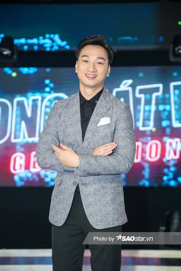 6 HLV diện áo dài Tết đổ bộ sân khấu Giọng hát Việt nhí New Generation: Đêm thi Đối mặt rực rỡ sắc Xuân Ảnh 4