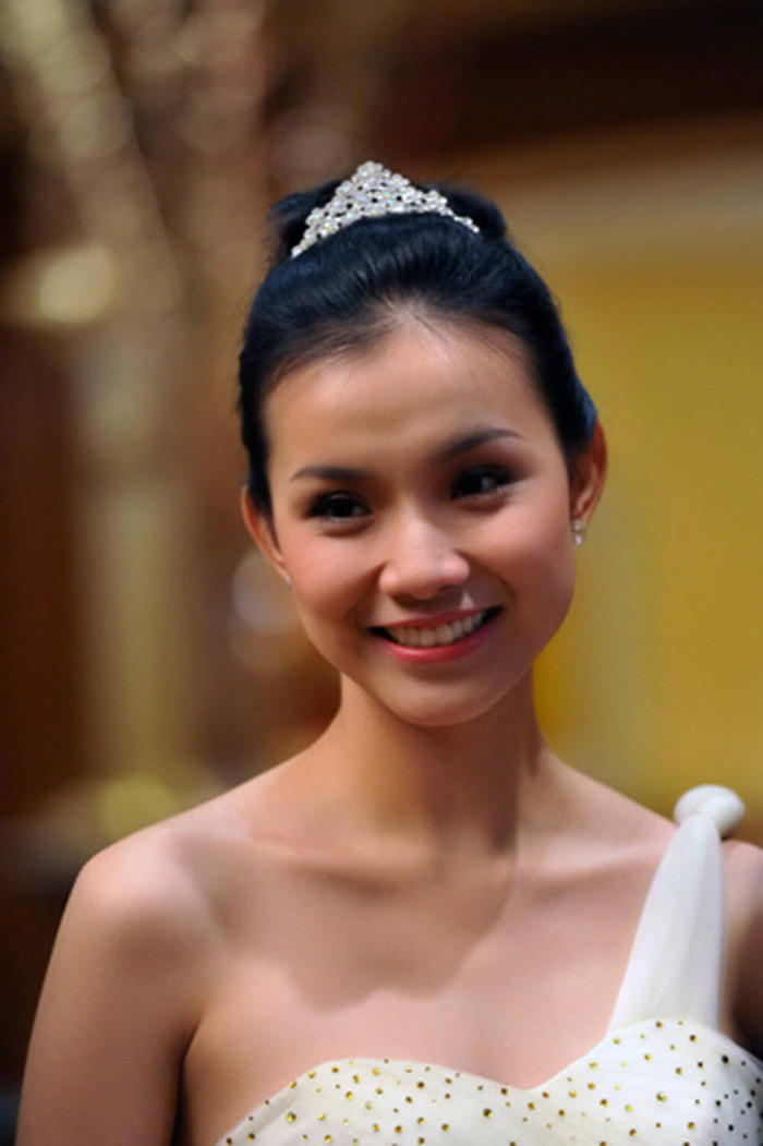 Mặt mộc không chút son phấn, Thùy Lâm nét nào ra nét đó, H'Hen Niê bớt sắc sảo Ảnh 18