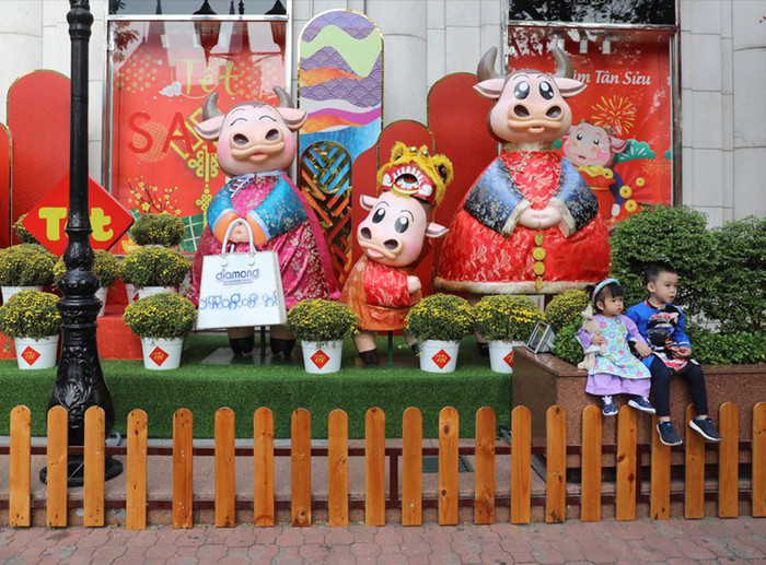 Đến hẹn lại lên, linh vật Tân Sửu khiến dân mạng phải 'cười lăn cười bò' trước tạo hình khó đỡ Ảnh 6