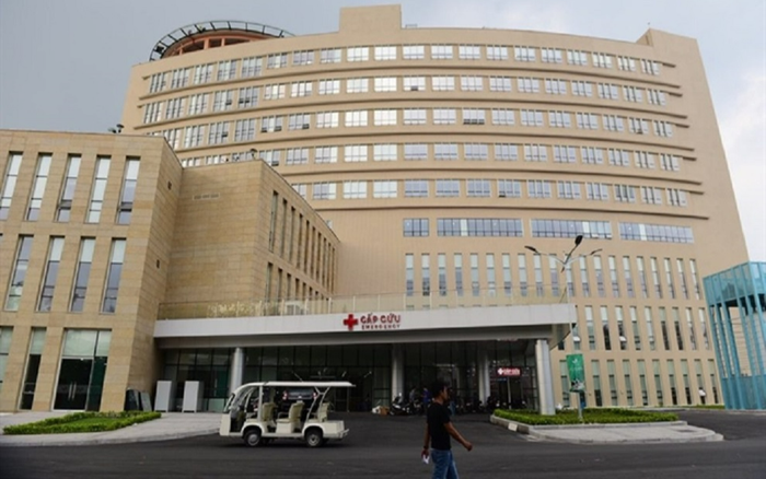 Bệnh viện Quân y 175 cách ly 21 người vì liên quan đến nam nhân viên sân bay mắc COVID-19 Ảnh 2