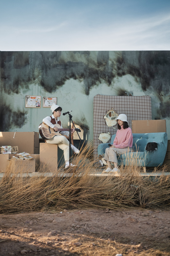 Kai Đinh xúc động kể lại câu chuyện nhà mình bị cháy trong MV hợp tác cùng MIN Ảnh 6