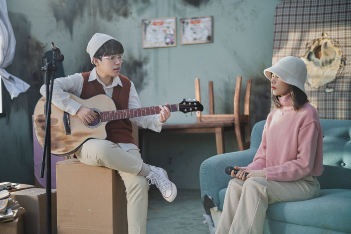 Kai Đinh xúc động kể lại câu chuyện nhà mình bị cháy trong MV hợp tác cùng MIN Ảnh 4