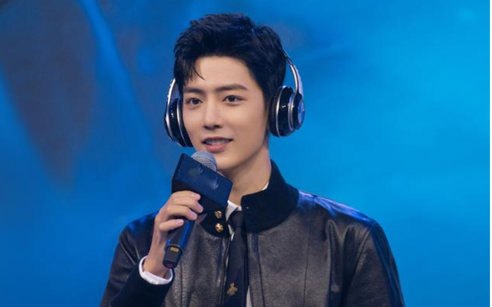 Tiêu Chiến trưởng thành hơn trước, studio đã thay đổi cách làm việc Ảnh 2