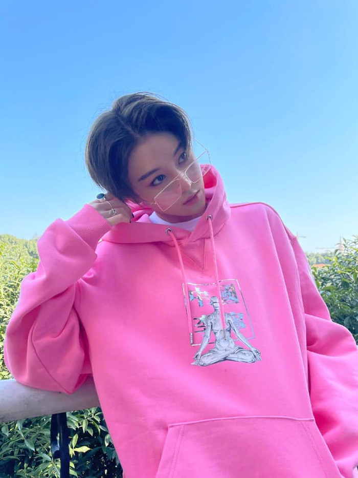 Ai nghĩ đây là gái có chồng với phong cách 'ngầu lòi' như này