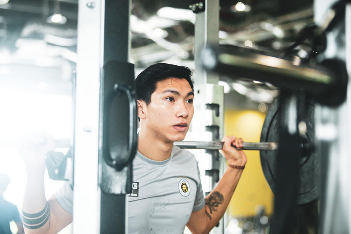 Văn Hậu có thể trở lại sân cỏ vào tháng 4/2021.