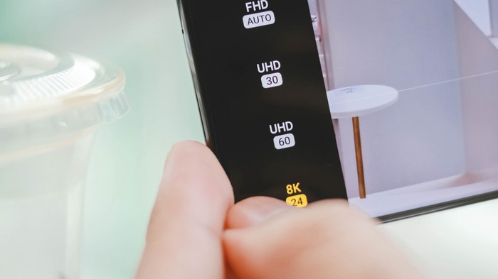 Với Galaxy S21 series, khả năng quay video 8K lại càng tốt hơn nhờ những nâng cấp mới.