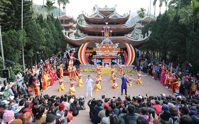 Những lễ hội mùa Xuân nổi tiếng ở miền Bắc Ảnh 2