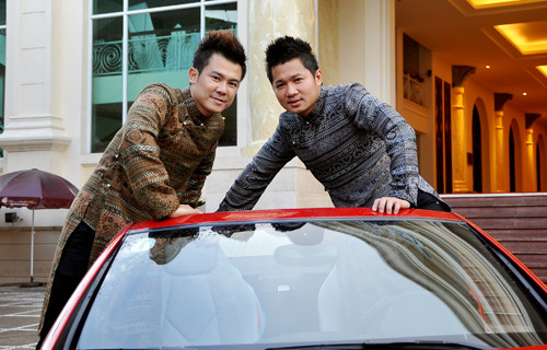 Quách Tuấn Du ôm Châu Gia Kiệt khóc nức nở nghe Lâm Vũ hát tưởng nhớ Vân Quang Long Ảnh 4