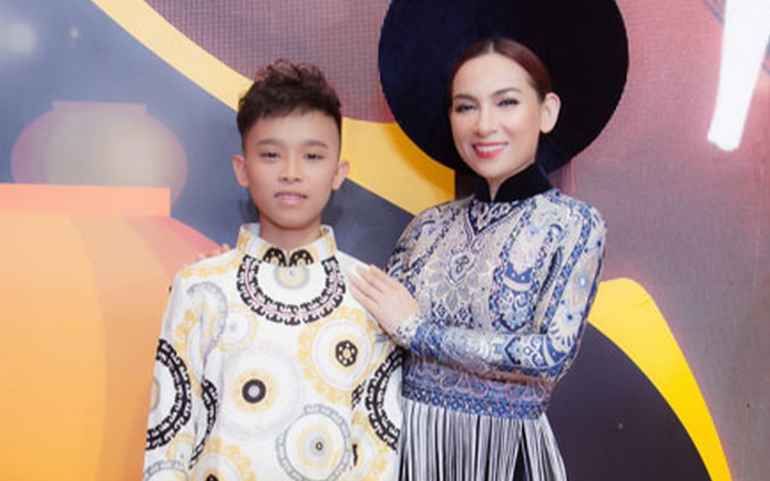 Phi Nhung mắng con trai nuôi ngày 29 Tết: Mẹ không dạy được thì nhờ cộng đồng mạng dạy Ảnh 2