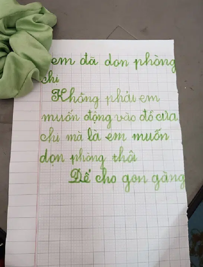 Dọn phòng cho chị gái, cô bé lớp 1 để lại mẩu giấy với nội dung khiến dân mạng cười ngất Ảnh 1