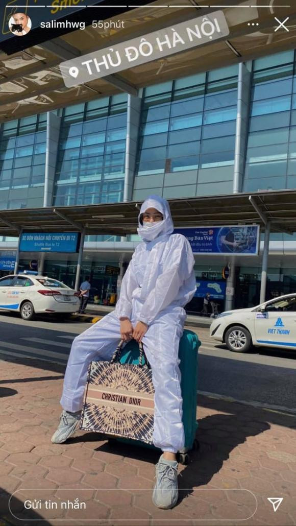 Diện full set đồ bảo hộ ra sân bay, dàn trai xinh gái đẹp tự tin khoe dáng nhưng vẫn đảm bảo an toàn Ảnh 10