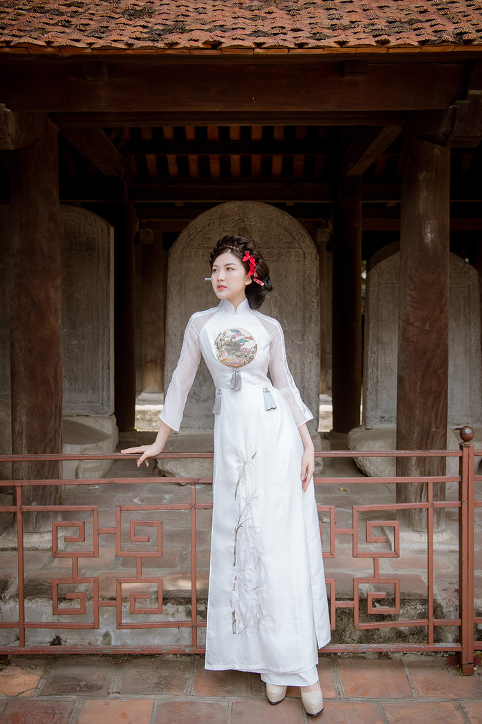 Trước thềm Tết Tân Sửu 2021, diễn viên Lương Thanh tung bộ hình áo dài đậm chất xuân Ảnh 12