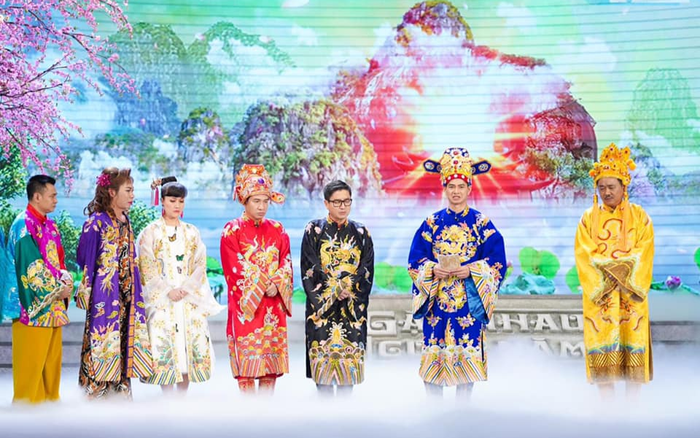 Lũ lụt miền Trung được nhắc tới trên sân khấu Táo quân 2021 khiến nhiều người nghẹn ngào Ảnh 2