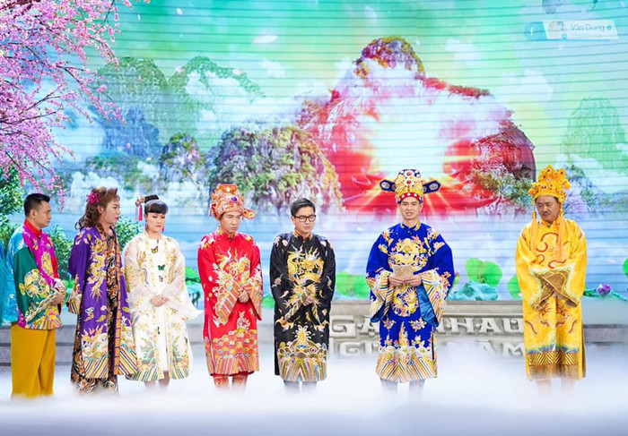 Lũ lụt miền Trung được nhắc tới trên sân khấu Táo quân 2021 khiến nhiều người nghẹn ngào Ảnh 3