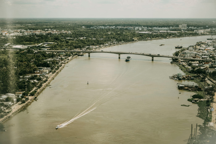 'Phải lòng' Cần Thơ: Đô thị miền sông nước khoác màu áo hoa Ảnh 6
