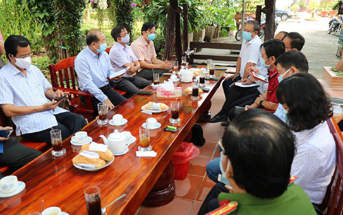 Phát hiện 20 trường hợp F1 về từ ổ dịch ở TP.HCM, Đồng Tháp họp khẩn vào sáng mùng 1 Tết Ảnh 2