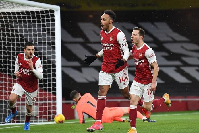 Sao Arsenal chạm cột mốc khủng sau cú hat-trick vào lưới Leeds United Ảnh 1