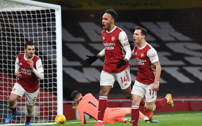 Sao Arsenal chạm cột mốc khủng sau cú hat-trick vào lưới Leeds United Ảnh 2
