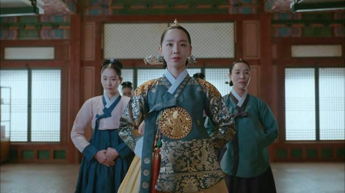 Fan la ó vì cái kết ẩm ương của Mr.Queen: Thà đau 1 lần như Moon Lovers còn hơn 'nửa nạc nửa mỡ Ảnh 9