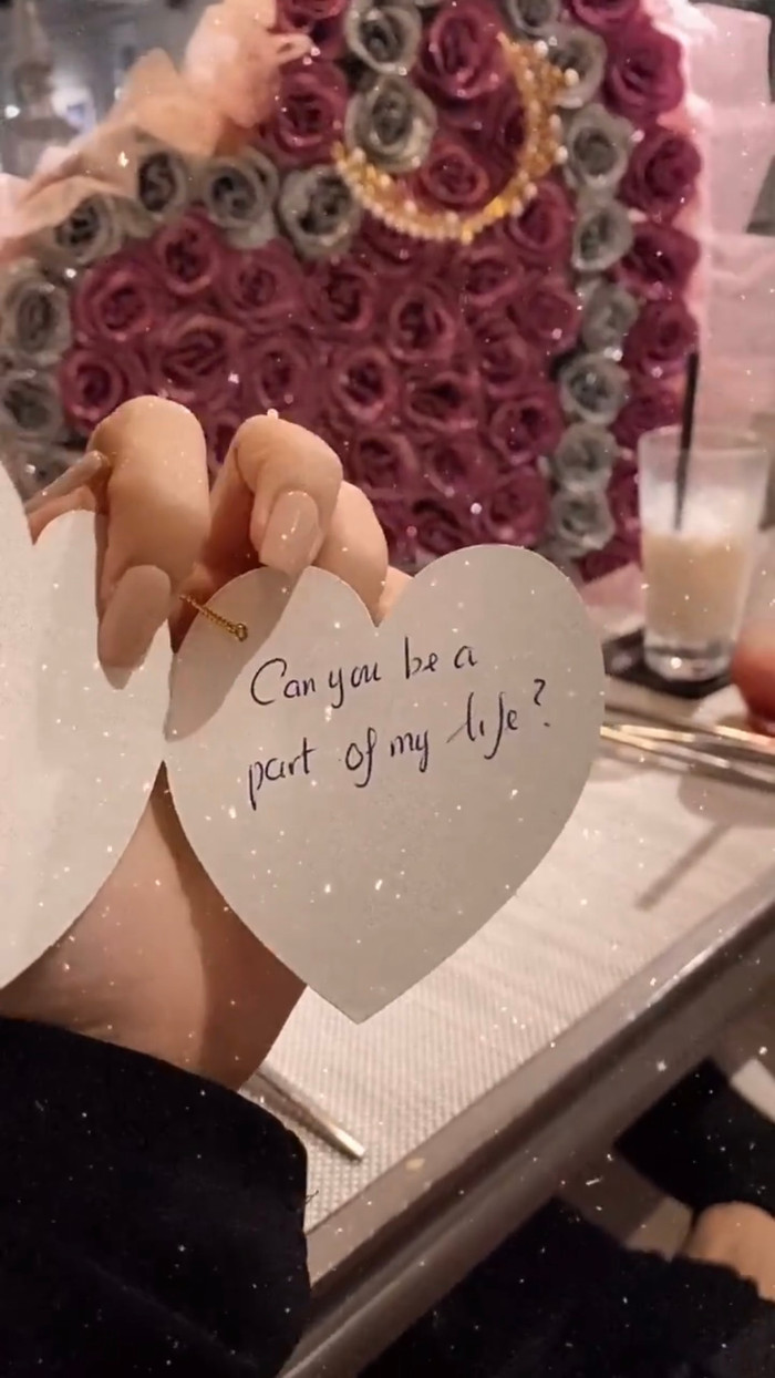 'Tình cũ Quang Hải' khoe ảnh tình tứ bên người mới, dân tình giục cưới ngay kẻo lỡ Ảnh 9