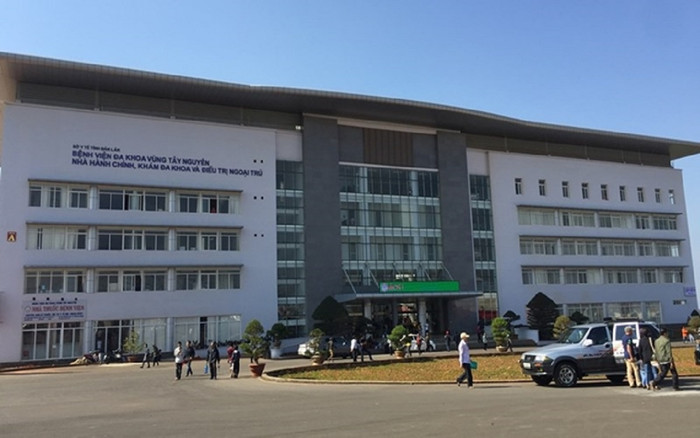 Bị cách ly tại nhà do nghi nhiễm Covid- 19, nam thanh niên vẫn đi chúc Tết nhiều nơi Ảnh 2