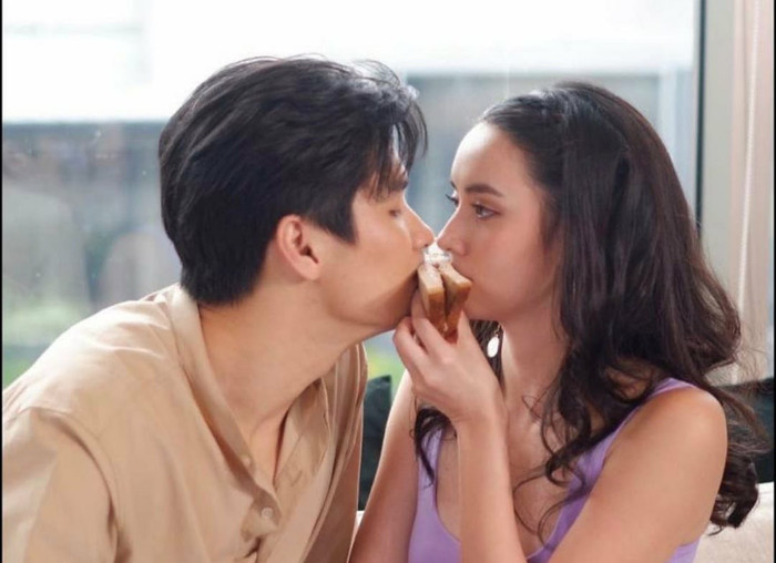 Mookda Narinrak và Mike Pattaradet trở lại với bộ phim truyền hình làm lại 'Ku Kaen San Rak' Ảnh 10