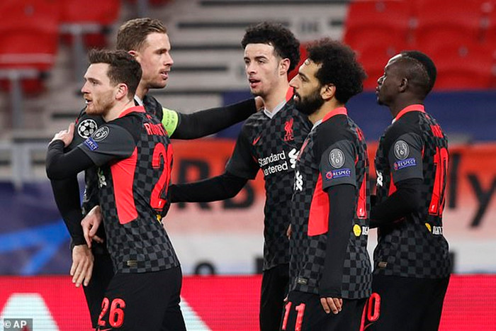 Liverpool đặt một chân vào tứ kết Champions League Ảnh 1