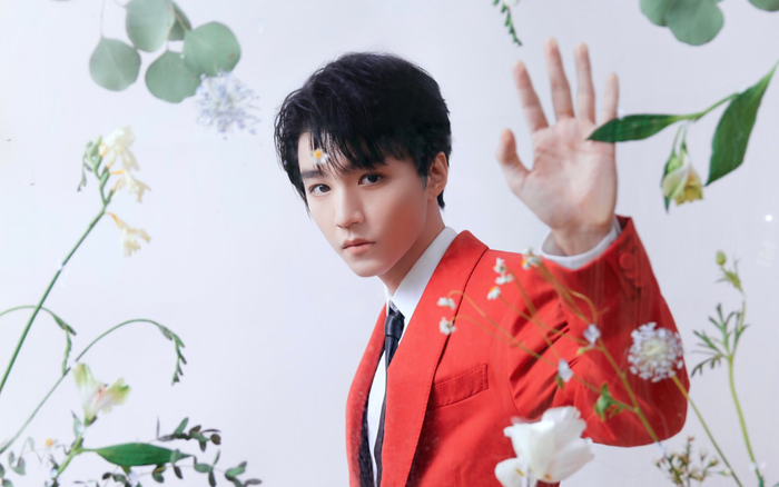 Dù hơn 20 tuổi nhưng Vương Tuấn Khải vẫn bị đàn anh gọi là 'bạn nhỏ' Ảnh 2