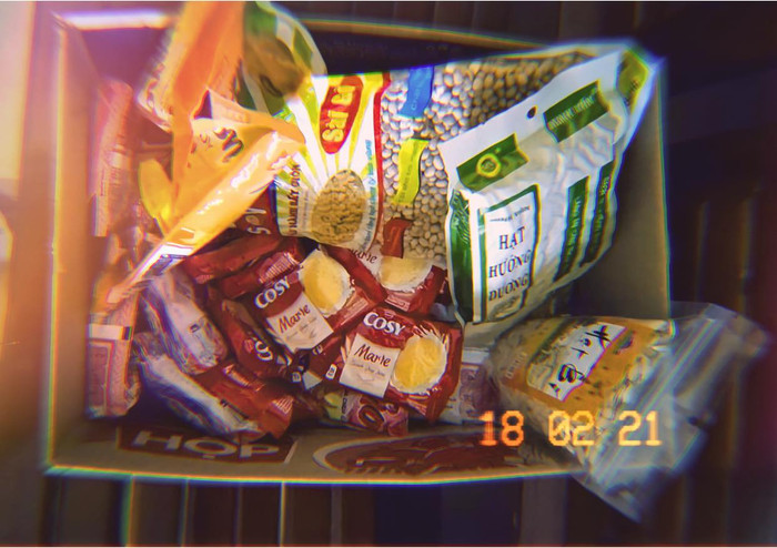 Nhường phòng nội trú làm nơi cách ly, khi quay lại nữ sinh bất ngờ nhận được những món quà đặc biệt Ảnh 4