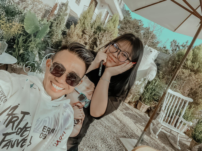 Cô con gái thứ 2 