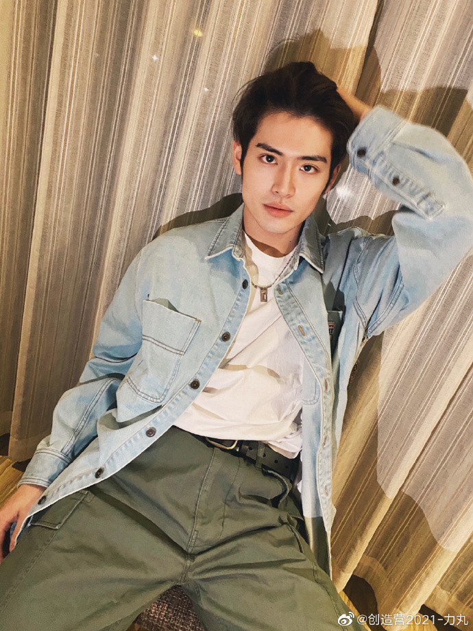 Rikimaru và Santa là ai mà có thể 'hất cẳng' thực tập sinh trực thuộc công ty của Dương Mịch? Ảnh 9