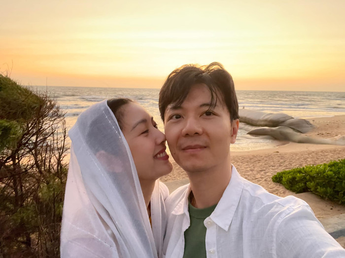 Cô cũng từng chia sẻ ông xã Nhật Vũ và con trai Nhật Tôn chính là hai tình yêu to bự của cô nàng.