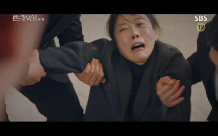 'Penthouse 2' tập 1: Eugene cưới chồng cũ Kim So Yeon, đám cưới thế kỷ của hai cặp đôi 'cắm sừng' nhau Ảnh 51