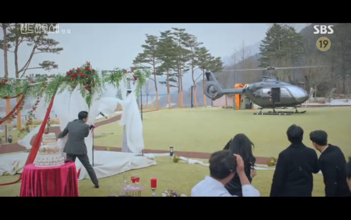 'Penthouse 2' tập 1: Eugene cưới chồng cũ Kim So Yeon, đám cưới thế kỷ của hai cặp đôi 'cắm sừng' nhau Ảnh 84