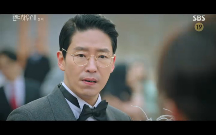 'Penthouse 2' tập 1: Eugene cưới chồng cũ Kim So Yeon, đám cưới thế kỷ của hai cặp đôi 'cắm sừng' nhau Ảnh 89