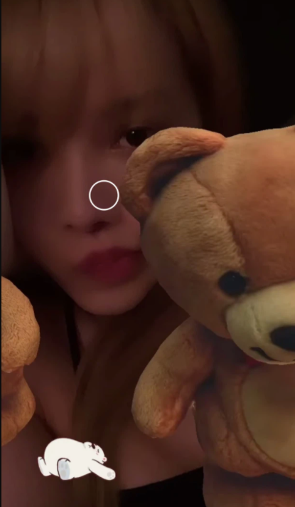 Thiều Bảo Trâm 'dứt tình' khi bỏ luôn đồ vật được cho là kỉ vật với Sơn Tùng M-TP Ảnh 2