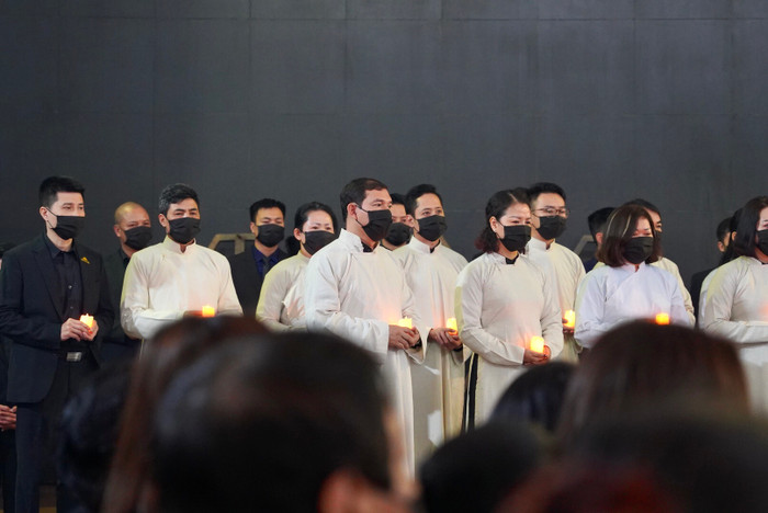 Tang lễ NSND Hoàng Dũng: Nhiều thế hệ diễn viên Việt Nam khóc ngất, đau xót đưa tiễn Ảnh 14