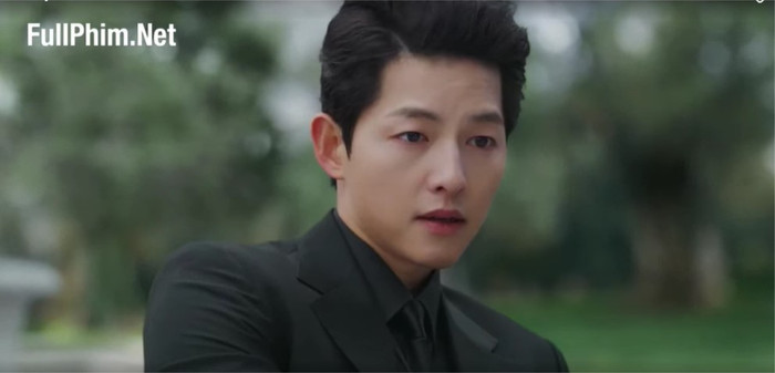 Vincenzo tập 1: Tưởng Song Jong Ki ngầu thế nào, hóa ra anh tấu hài cả buổi Ảnh 4