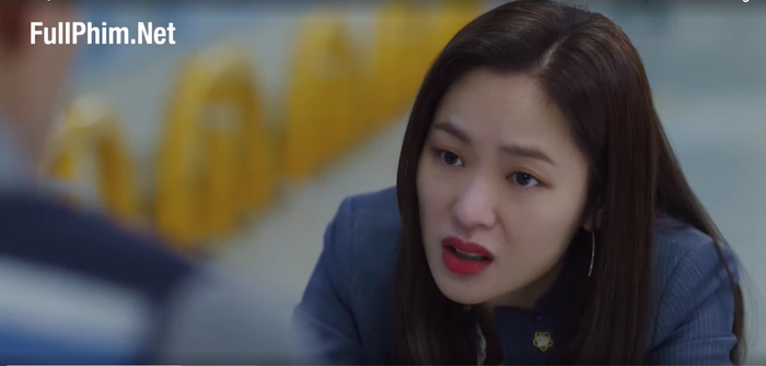 Vincenzo tập 1: Tưởng Song Jong Ki ngầu thế nào, hóa ra anh tấu hài cả buổi Ảnh 16