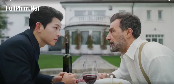 Chiêm ngưỡng những hình ảnh mãn nhãn nhất trong Vincenzo của Song Jong Ki Ảnh 11