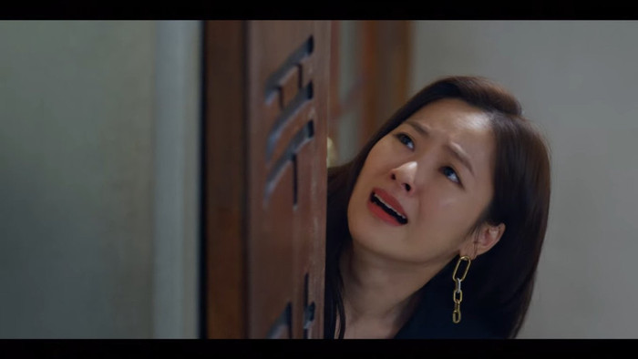 Rating phim 'Vincenzo' của Song Joong Ki tăng mạnh ở tập 2, tiến gần mốc 10% Ảnh 4